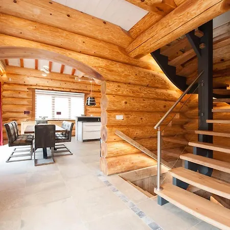 Chalet De L'ours Canadien Chalet *